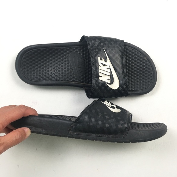 mens sports sandals nike